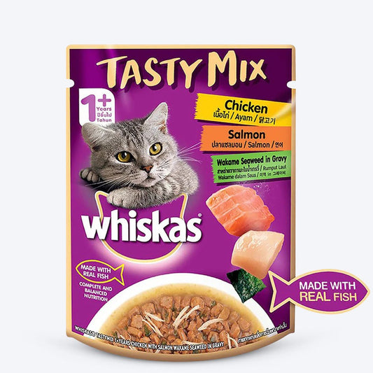 Whiskas Adult (1+ year) Tasty Mix Wet Cat Food Made With Real Fish, Chicken With Salmon Wakame Seaweed in Gravy - 70 gm packs